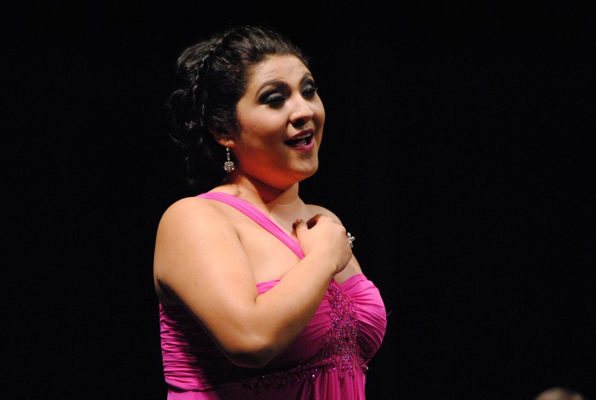 ADRIANA MARIA DE LEON MEJICANOS (1)