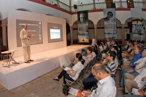 ARQ. CARLOS RUIZ ACOSTA