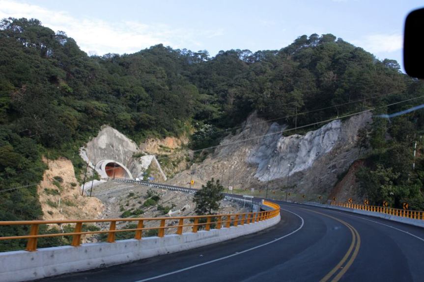 993412_10151765734294531_1890965729_n